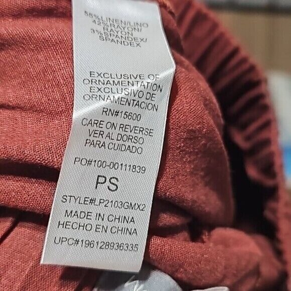 Wit & Wisdom Burgundy High Rise Pants Size Petite Small NWT - Picture 5 of 7